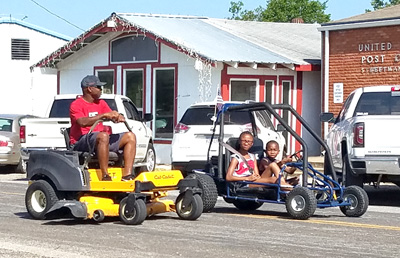 parade streetman mower lawn 4th annual july mowers carts join fun