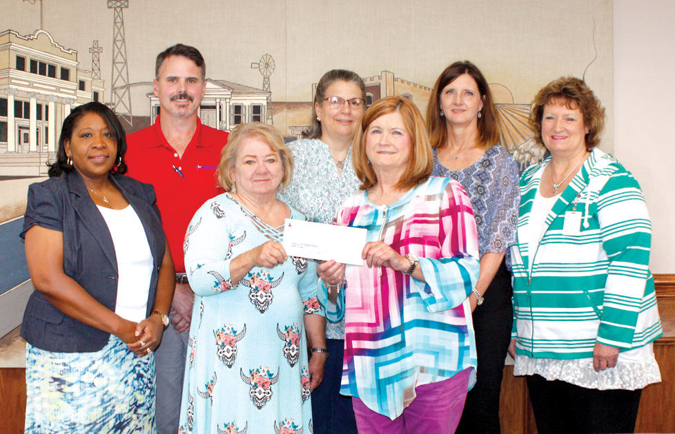 Community National Invests in Freestone County’s History