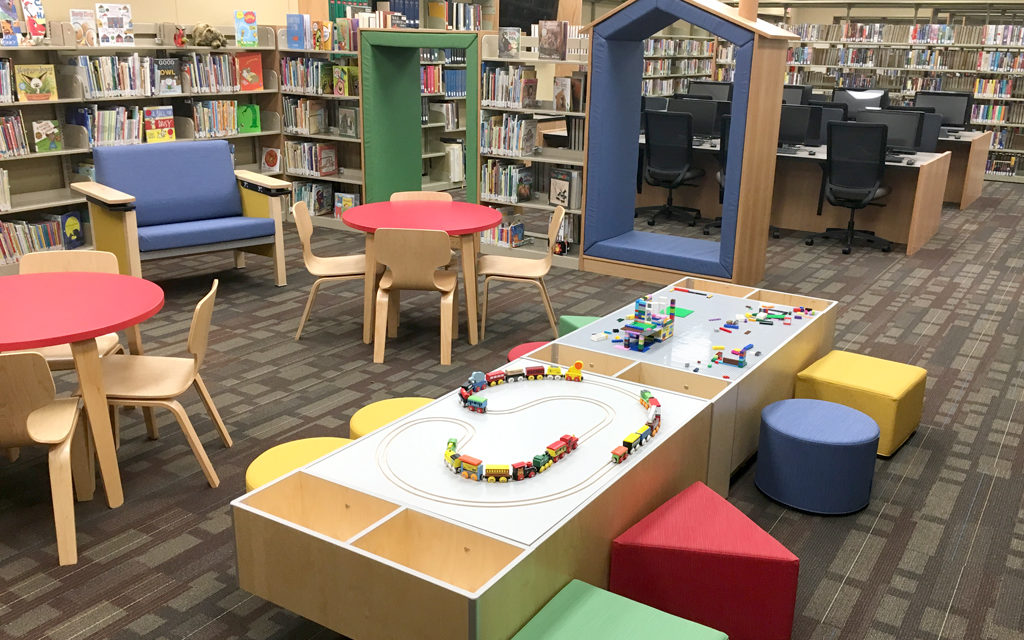 Virtual Tours, Ukulele Lessons and Shaved Ice at Library Open House This Saturday