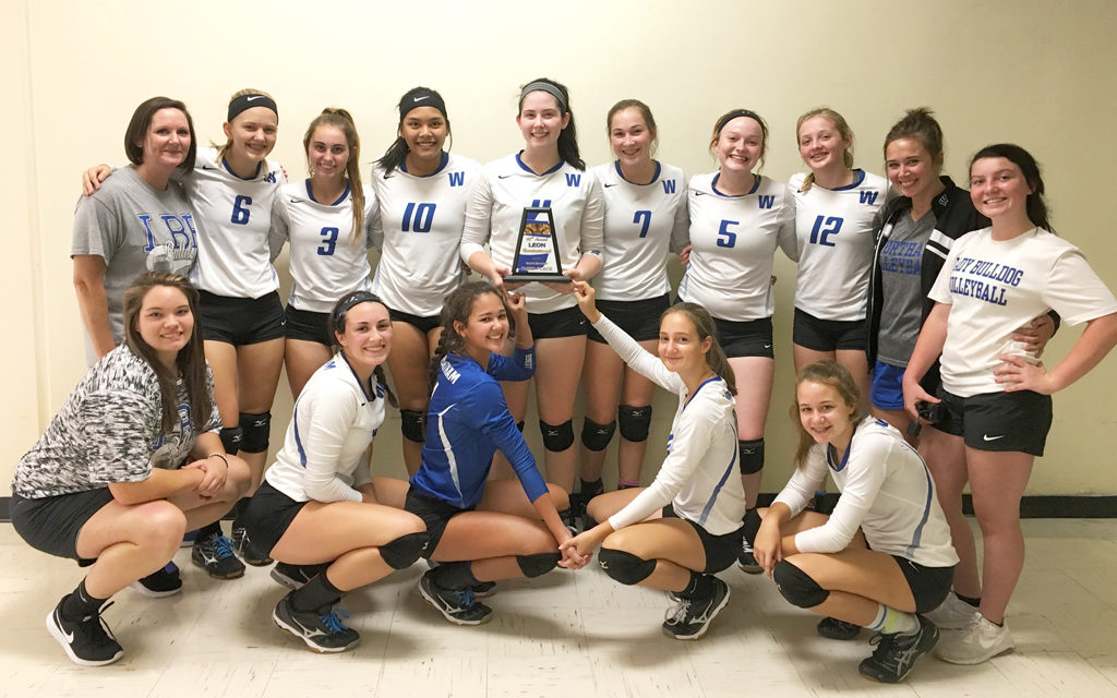 Lady Bulldogs Come Together as a Team at Leon Tournament