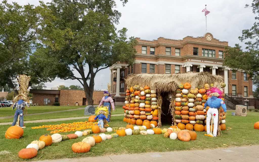 Pumpkin House in Downtown Fairfield Perfect for Photos