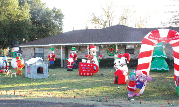 Homes & Businesses Light Up the Season – Winners of Fairfield Christmas Decorating Contest Announced