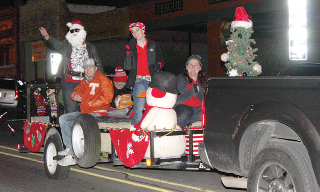 Teague Parade Lights Up Downtown