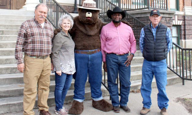 Smokey Bear Visits Freestone County