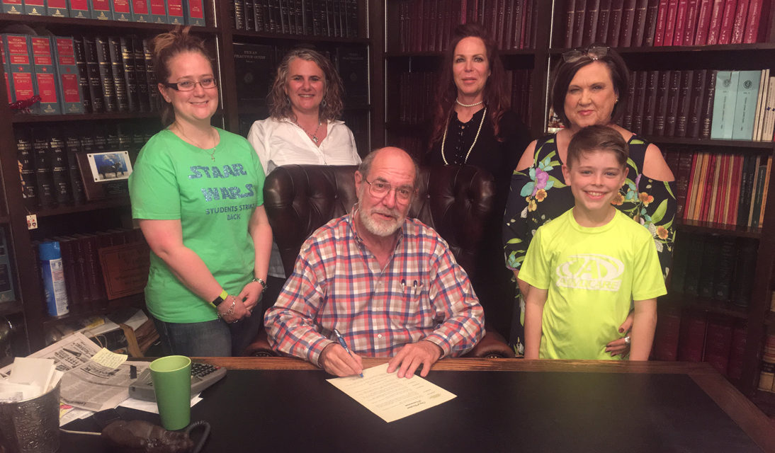 ‘Pay It Forward’ Day Proclaimed