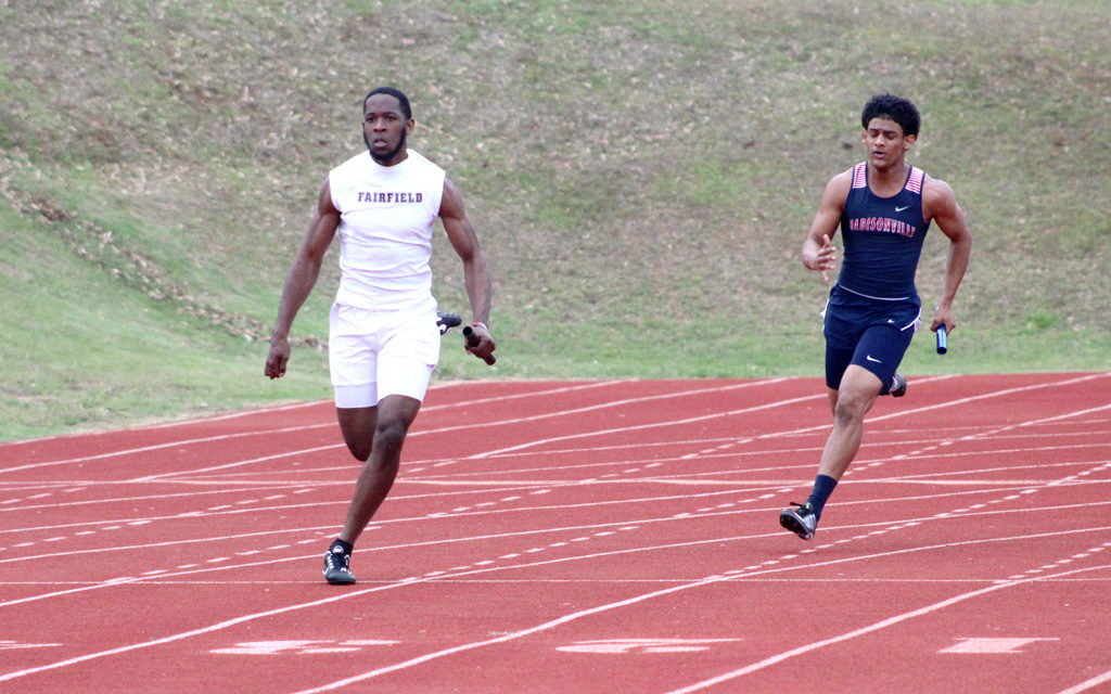 Eagles & Lady Eagles Fly to Area Track Meet