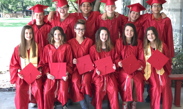 Dew ISD Celebrates 8th Grade & Kindergarten Graduation