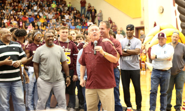 FHS Honors Record-Breaking Team During Homecoming 2018