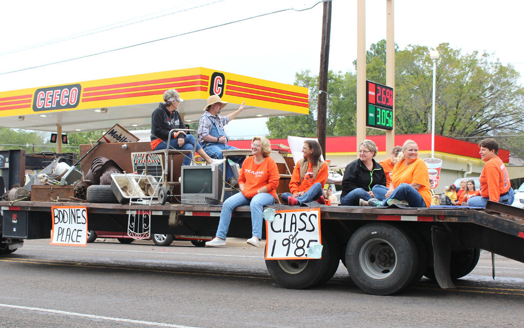 THS Homecoming Parade Makes a Splash