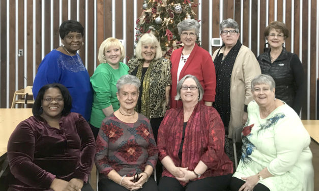 TAU Chapter Christmas Auction Benefits Teacher Grant