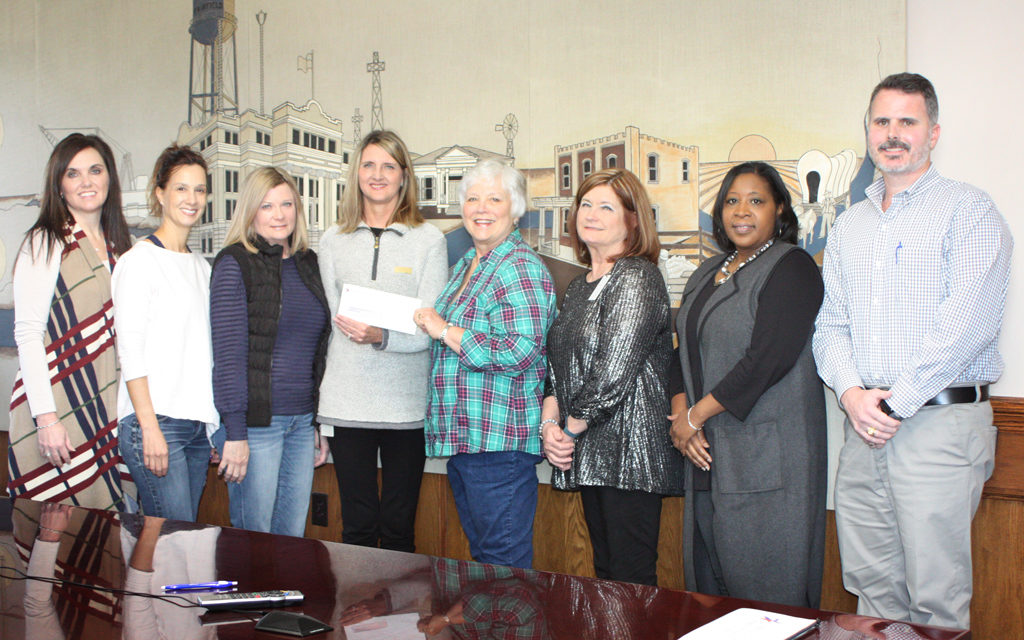 Community National Bank & Trust Donates To FISD Education Foundation