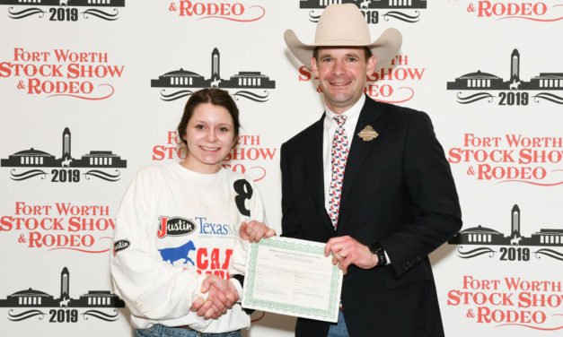 Freestone County 4-H’er Wins Calf Scramble at Fort Worth Stock Show