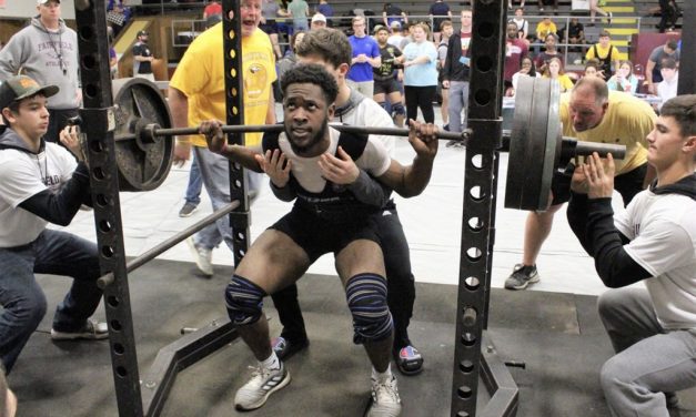 Powerlifters Earn Second Place