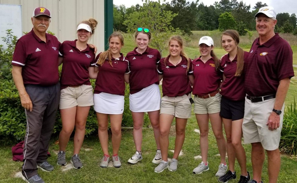 Fairfield Eagle Golf Teams Compete at Regional