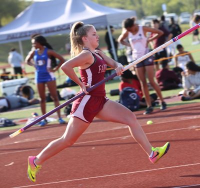 Eagle Athletes Compete at Dogwood Relays