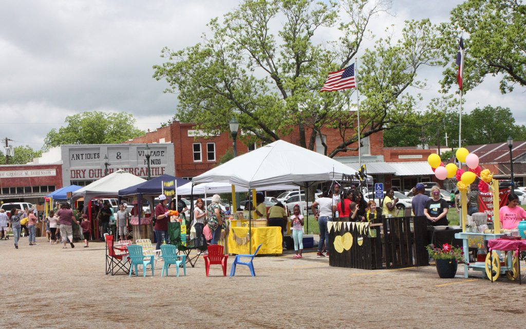 Lemonade Day Brings Smiles & Sales to Downtown Fairfield