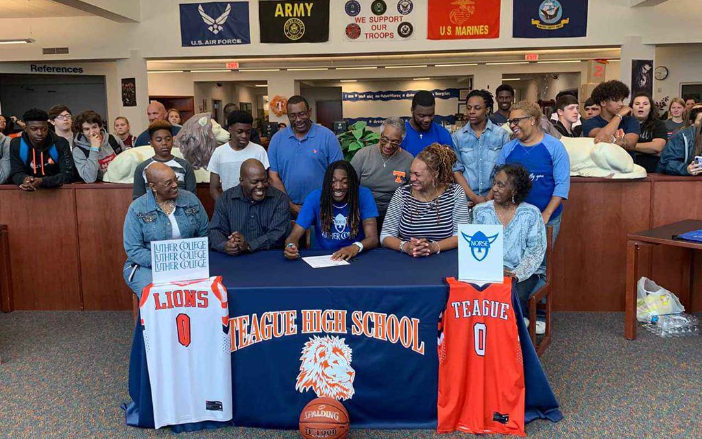 Teague Athlete Signs With Luther College