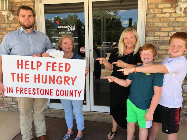 Incommons Donates To Community Food Bank