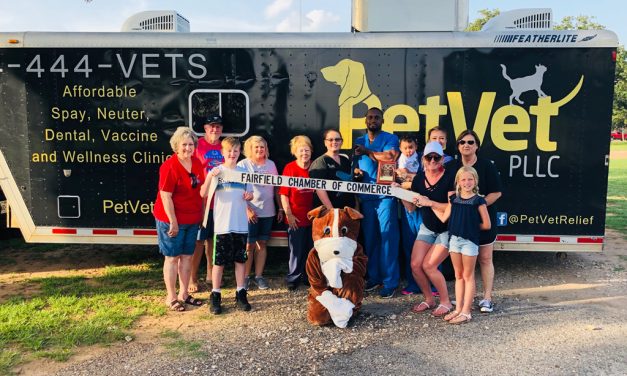 Mobile Pet Service Joins Fairfield Chamber
