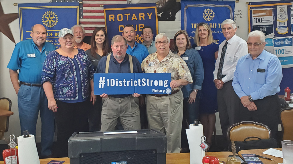 District Governor Visits Local Rotary Club