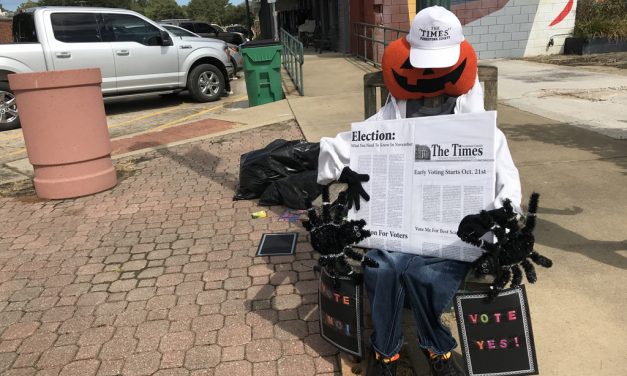 VOTE!  Ballots Cast This Week In Fourth Annual Scarecrow Decorating Contest