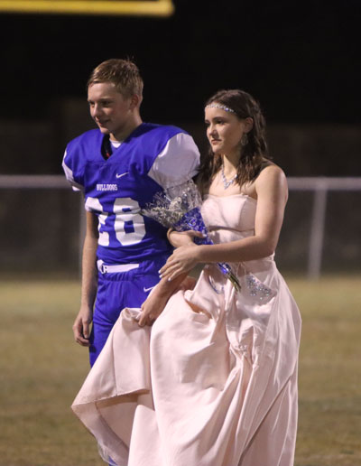 Students Recognized at Wortham Homecoming | FCT News