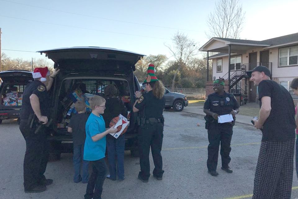 Blue Santa Toy Drives in Freestone County