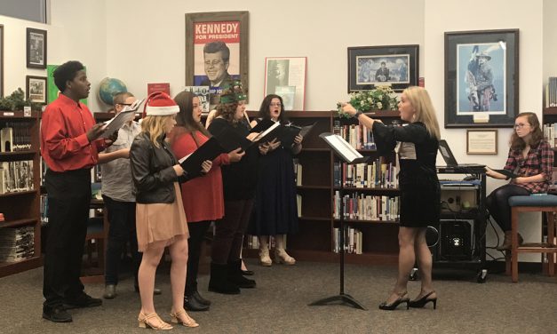 Christmas Music Fills THS Holiday In The Halls