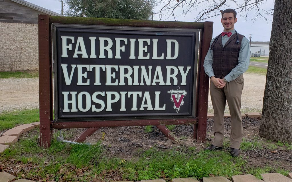 New Doctor Welcomed by Fairfield Veterinarian Hospital