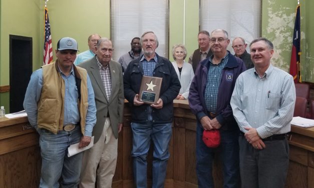 Board Member Recognized for Nineteen Years With METGCD