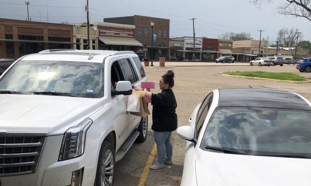 Feeding The Public With Curb-Side and Delivery