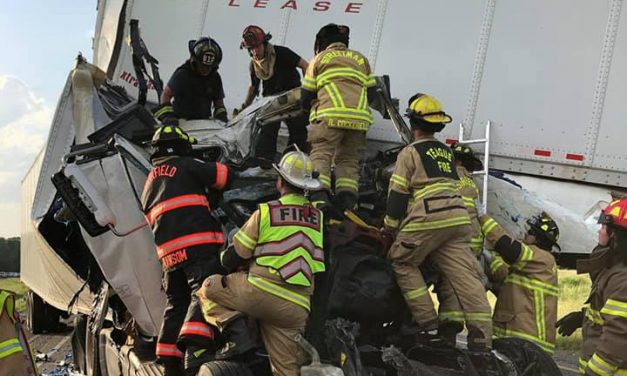 Freestone County First Responders Work Fatality Wreck on I-45