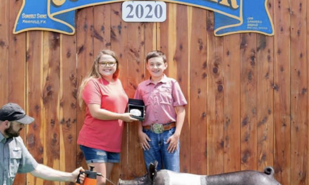 Livestock Buckle Awarded for Kindness