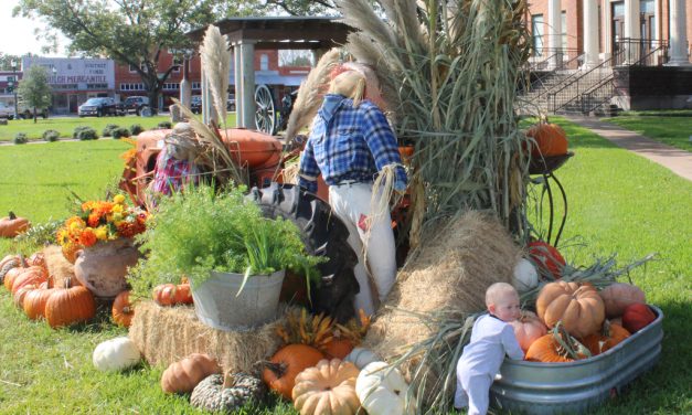 Fall Decorations Adorned County Courthouse