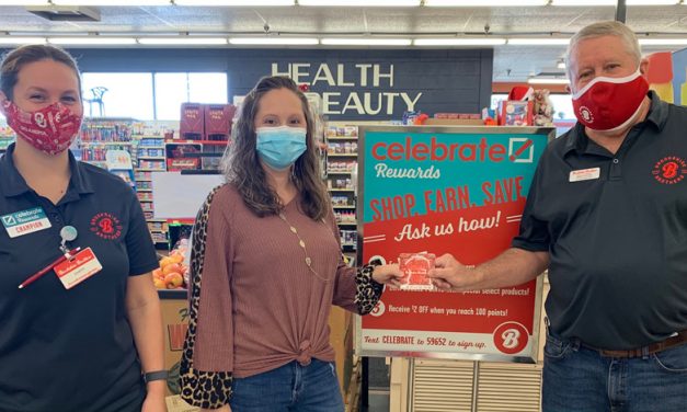 Gift Card Winner Announced at Brookshire Brothers in Fairfield