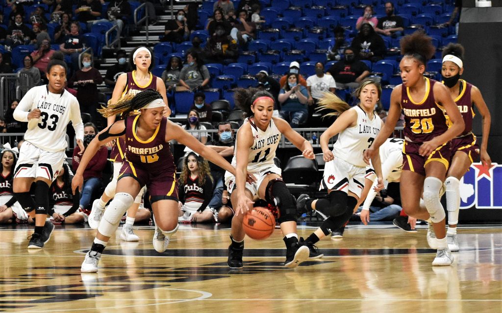 Lady Eagles Fall in Thrilling Overtime State Final, 68-64