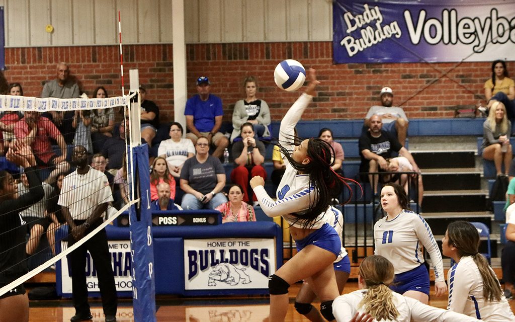 Wortham Lady Dawgs Beats Rice in Three Sets