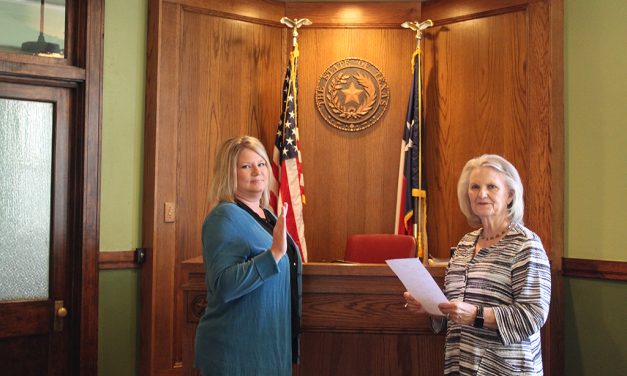 New Justice of Peace Takes Oath of Office in Precinct No. 4