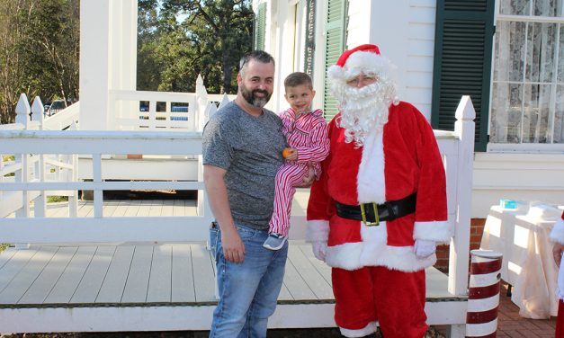 Santa Claus Makes Early Visit to Fairfield