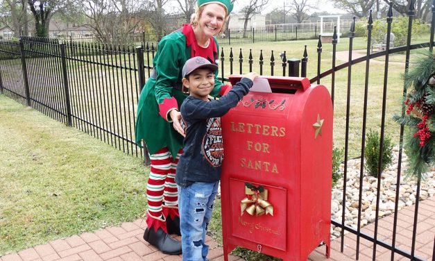 Making Merry Memories at Fairfield’s Moody-Bradley House