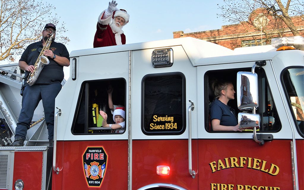 Hometown Christmas Celebration Brings Smiles to Fairfield