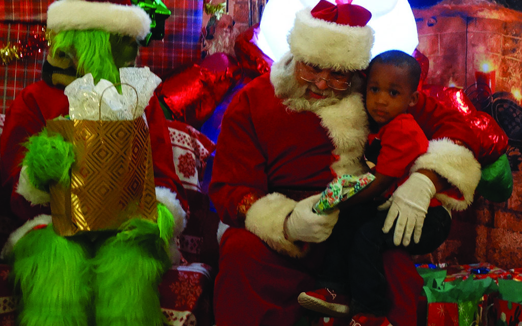 Santa and Helpers Deliver Joy to Freestone County Children and Youth