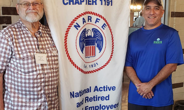 Ennis Parks Director Addresses NARFE Members at June Meeting