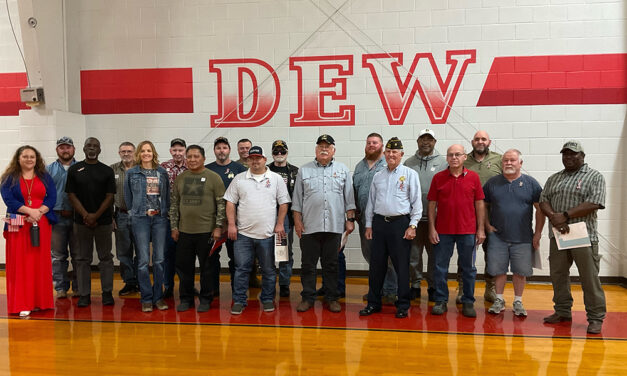 Dew ISD Students Celebrate Veterans