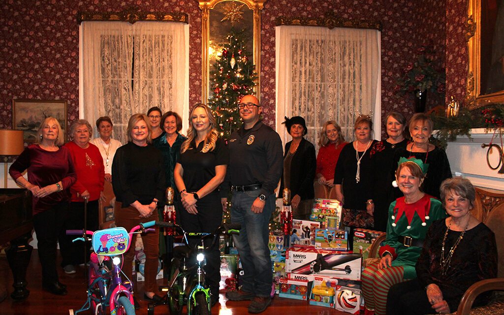Fairfield History Club Members Collect Toys for Blue Santa