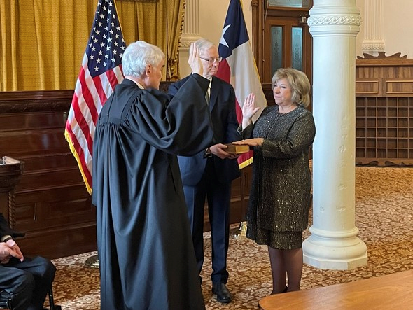 Nelson Sworn In A Texas Secretary of State