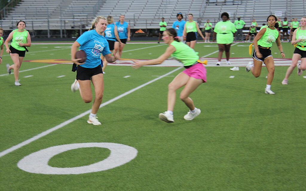 FHS Powder Puff (& Buff) Games Provide Fun and Laughter
