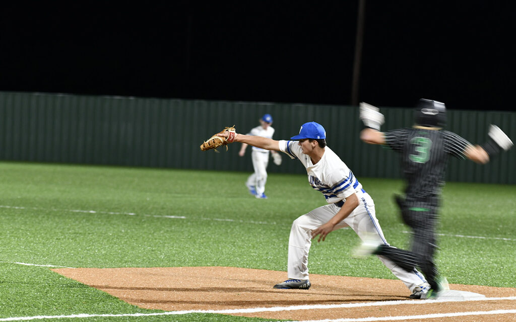 Baseball Season Ends for Bulldogs