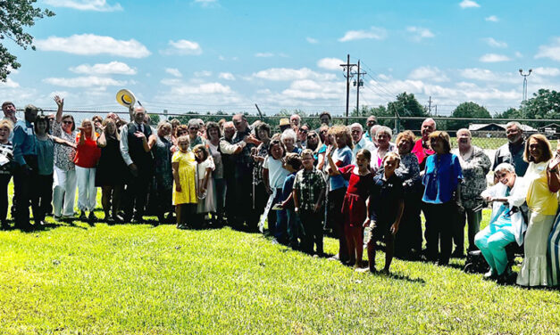 New Faith Fellowship Celebrates New Location