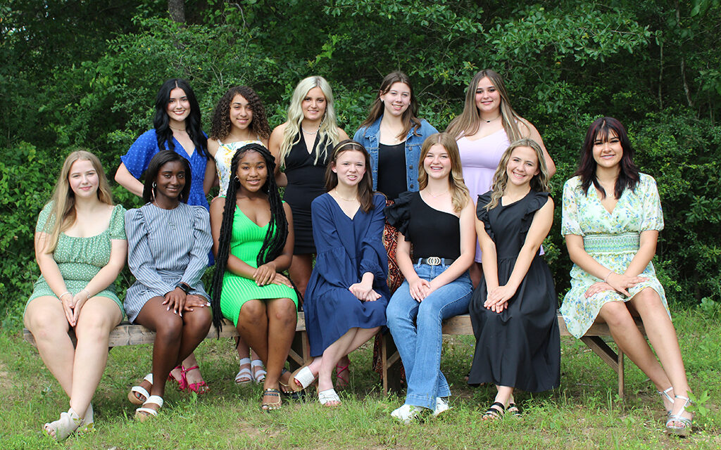 Who Will be Crowned Miss Freestone County?